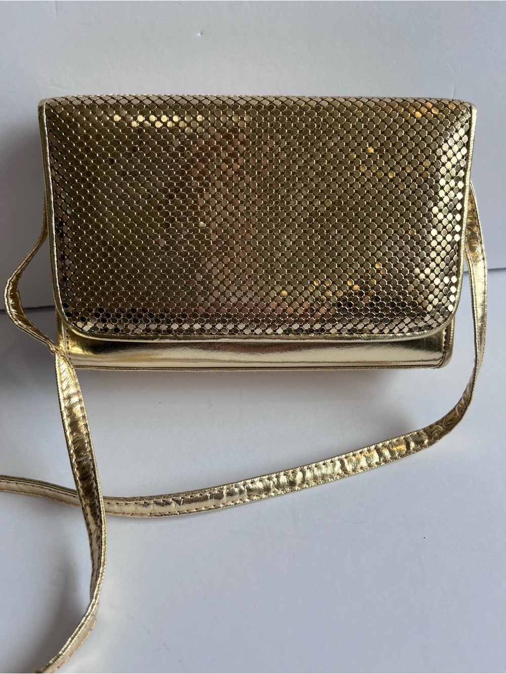 Vintage Whiting & Davis Gold Mesh Evening Bag Crossbody 80’s Box Purse